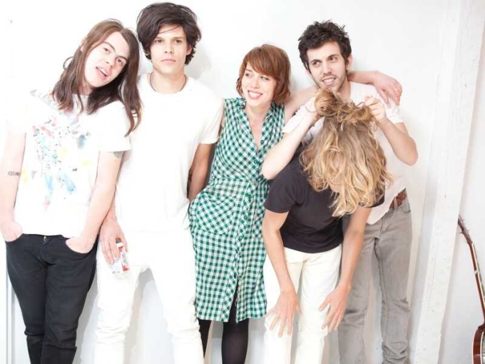 Grouplove